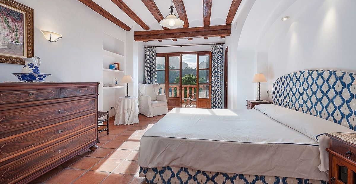 Villa-mit-Seeblick-auf-Escorca