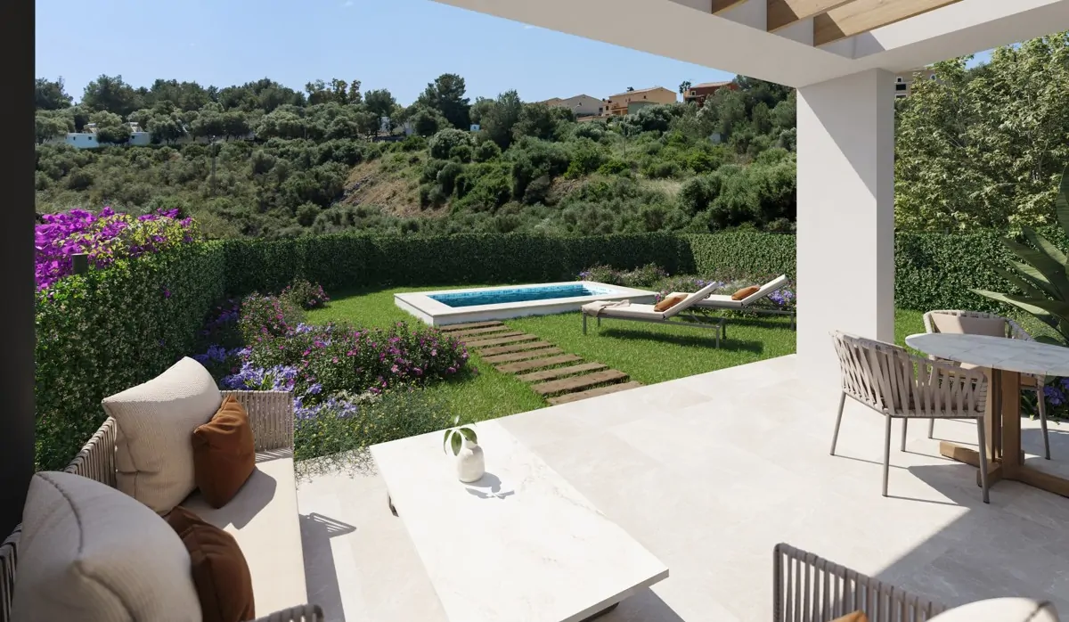 Neue-Villa-mit-Garten-und-Pool-in-Cala-Romantica