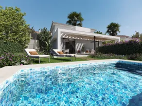 Nuevo-chalet-con-jardín-y-piscina-en-Cala-Romantica