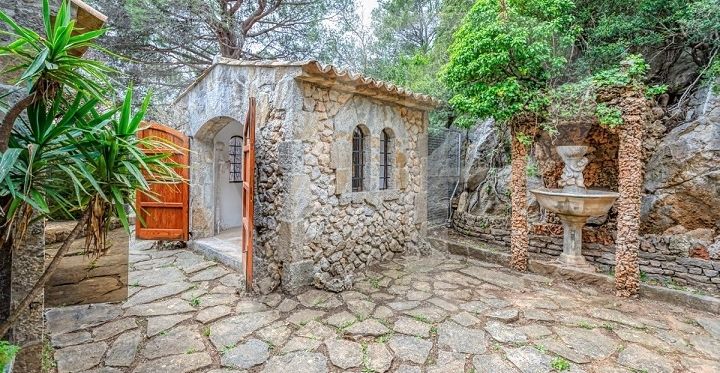 Mallorquinischer Herrenhaus mit Pool in Pollensa, Mallorca