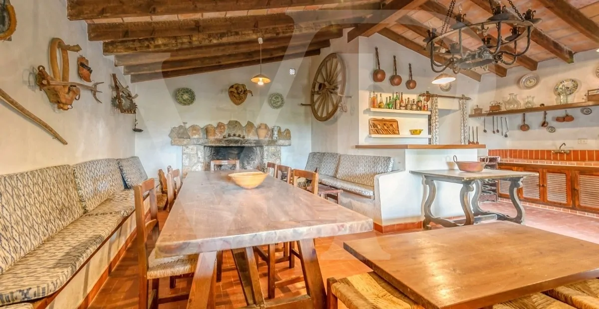 Magnífica casa señorial mallorquina con piscina y fantásticas vistas panorámicas en Pollensa