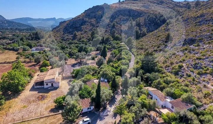 Mallorquinischer Herrenhaus mit Pool in Pollensa, Mallorca
