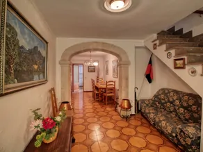 En-venta-acogedora-casa-pueblo-con-terrazas-en-ladera-Calvario-de-Pollença