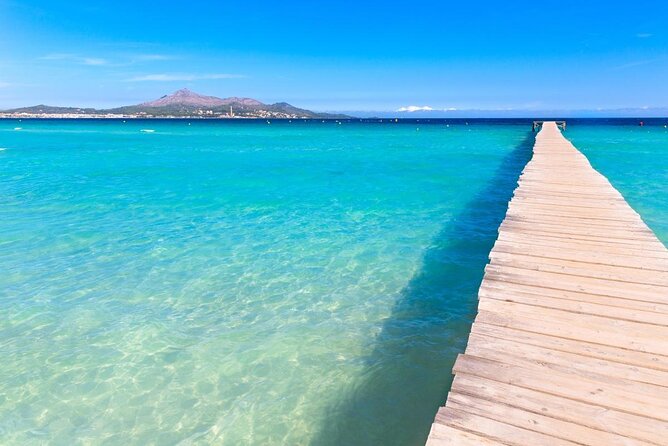 Parcela-con-proyecto-de-construcción-cerca-del-mar-en-Alcudia-Mallorca