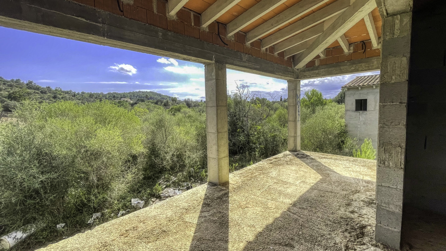 En-venta-casa sin-final-de-obra-en-buena-zona-de-Artá