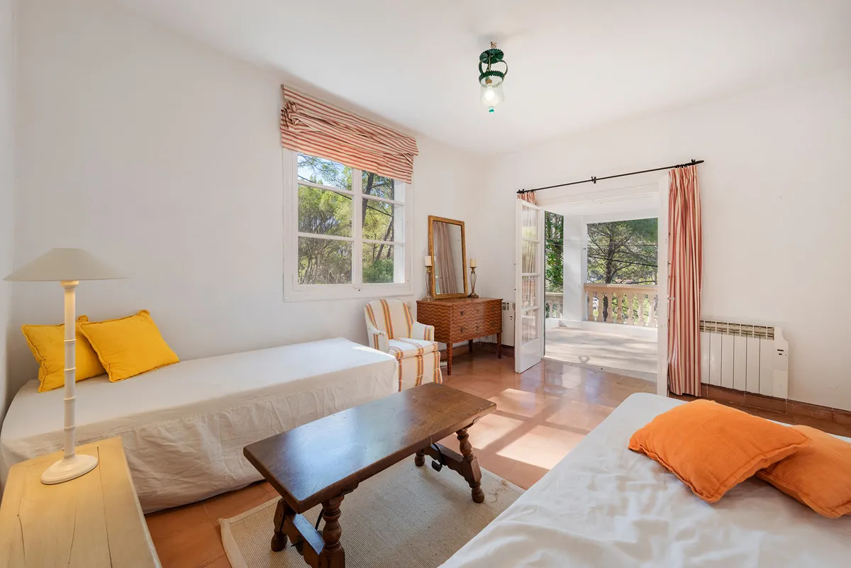 Villa-with-pool-close-to-the-sea-in-Cala-San-Vicente