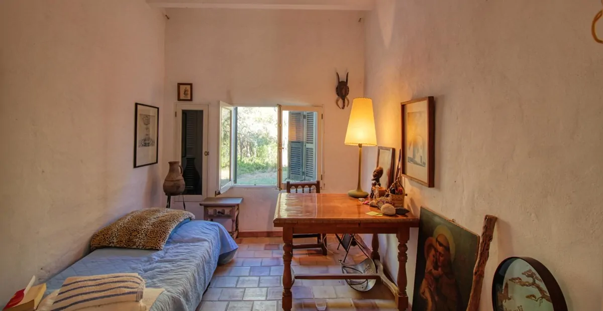 Rustikale-Finca-auf-dem-Lande-bei-Arta