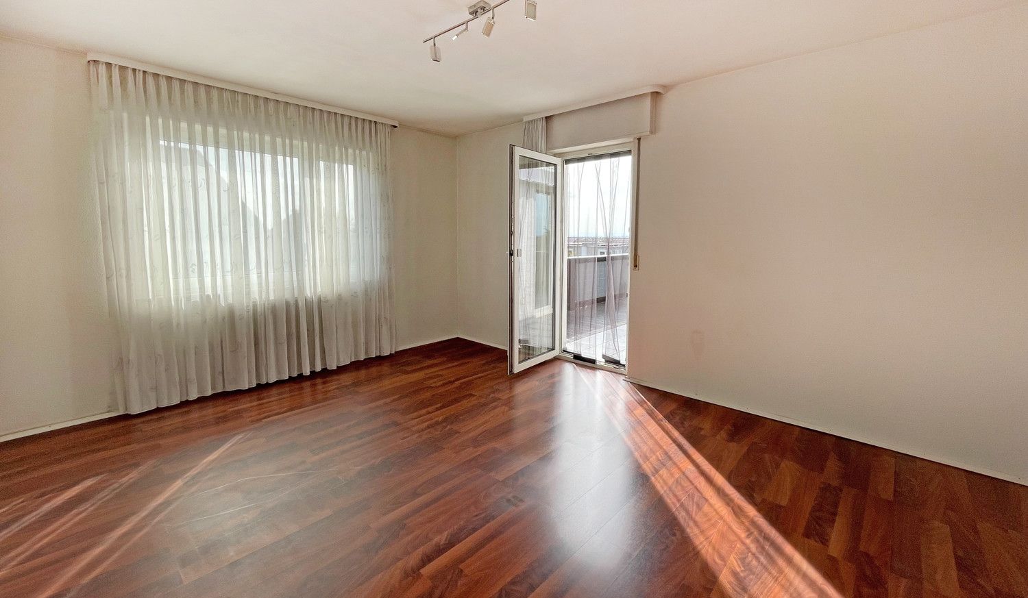 Zimmer OG
