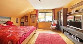 von_poll_real_estate_property_25239615_image_15