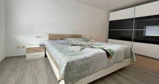 von_poll_real_estate_property_24239583_image_4