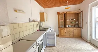 von_poll_real_estate_property_25239618_image_9