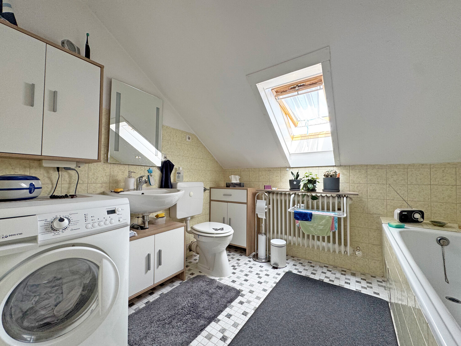 Badezimmer Dachgeschoss