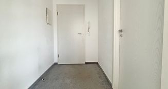 von_poll_real_estate_property_25239633_image_3