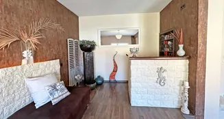 von_poll_real_estate_property_25239632_image_12