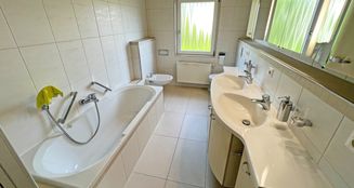 von_poll_real_estate_property_25239636_image_29