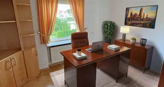 von_poll_real_estate_property_25239636_image_22