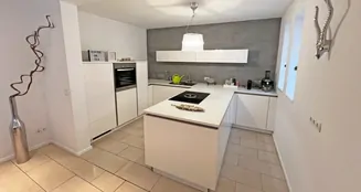 von_poll_real_estate_property_25239646_image_10