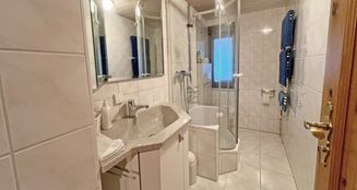 von_poll_real_estate_property_25239642_image_23