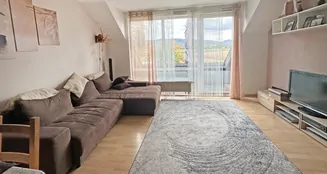 von_poll_real_estate_property_25239656_image_0