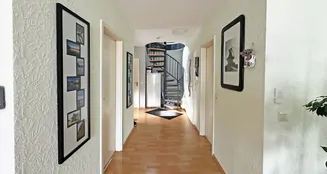 von_poll_real_estate_property_25239652_image_7