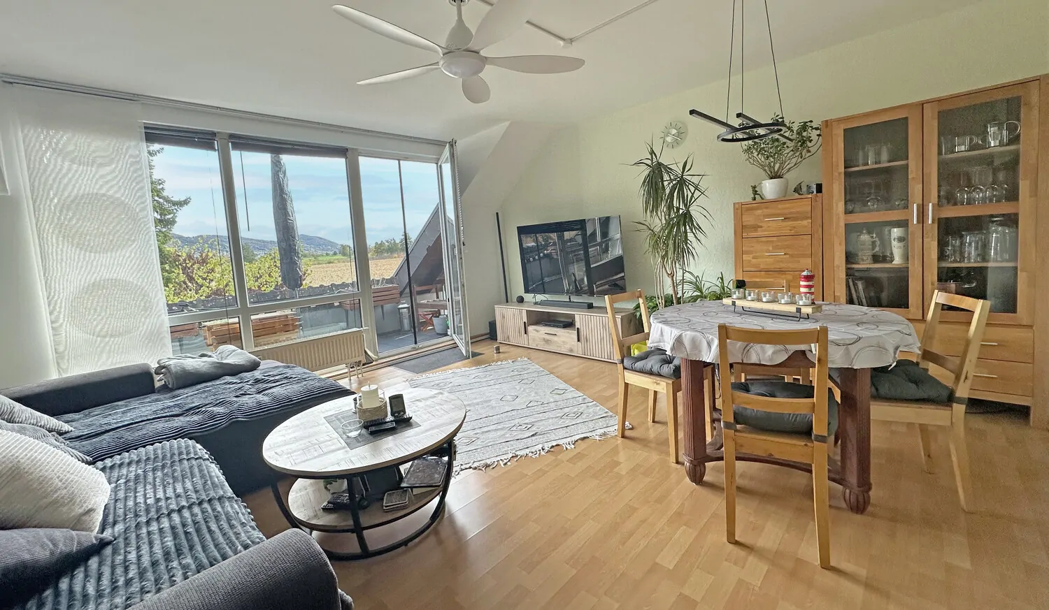 Wohn- und Essbereich