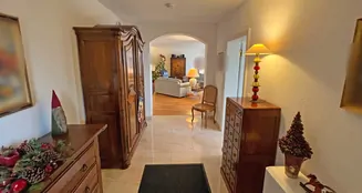 von_poll_real_estate_property_25239660_image_2