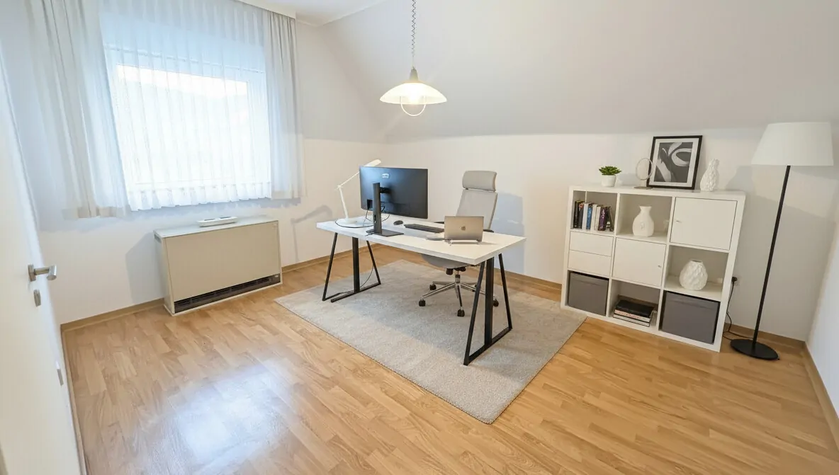Virtuelles Homestaging Bürozimmer
