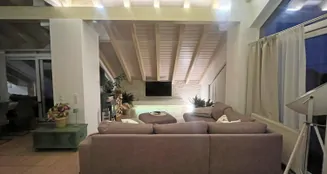 von_poll_real_estate_property_25239651_image_3