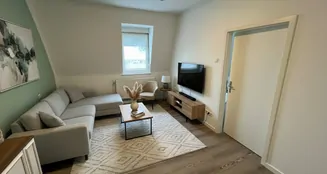 von_poll_real_estate_property_26239671_image_1