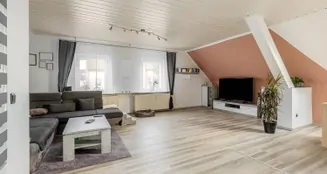 von_poll_real_estate_property_26239677_image_1