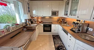 von_poll_real_estate_property_26239679_image_9