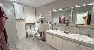 von_poll_real_estate_property_26239679_image_13