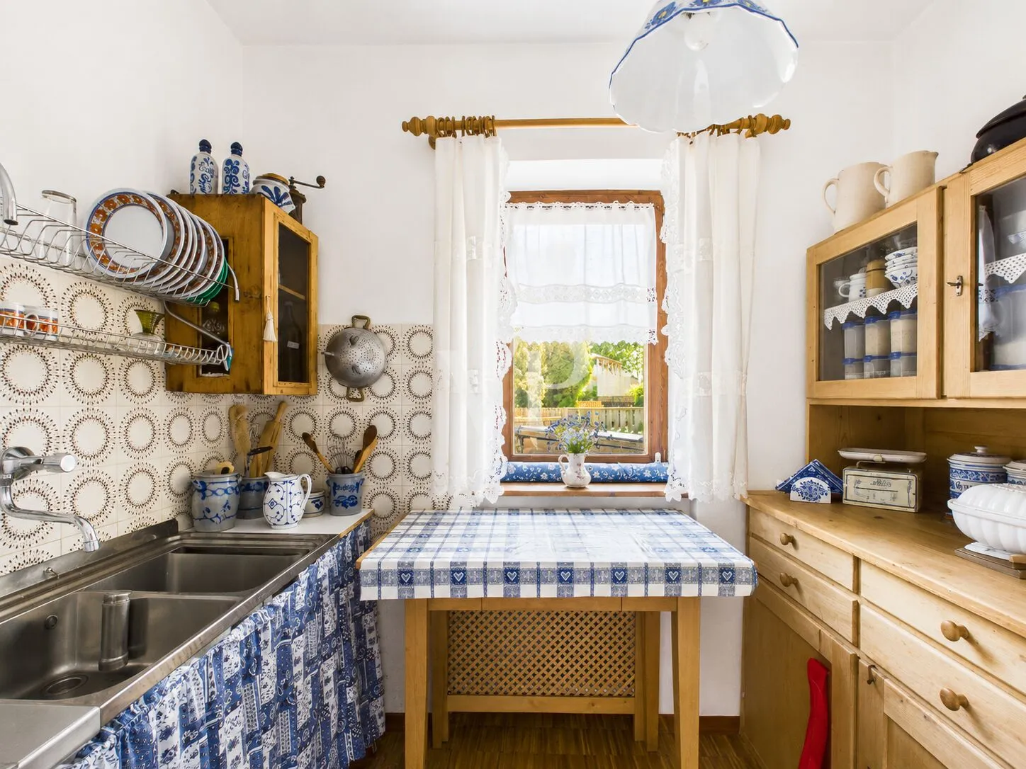 Alpencharme und Ruhe: Freistehendes Landhaus in traumhafter Lage am Schlern