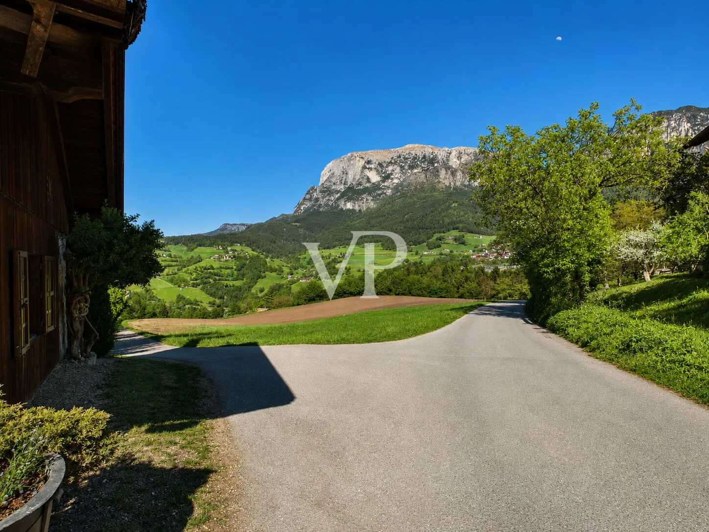 Alpencharme und Ruhe: Freistehendes Landhaus in traumhafter Lage am Schlern