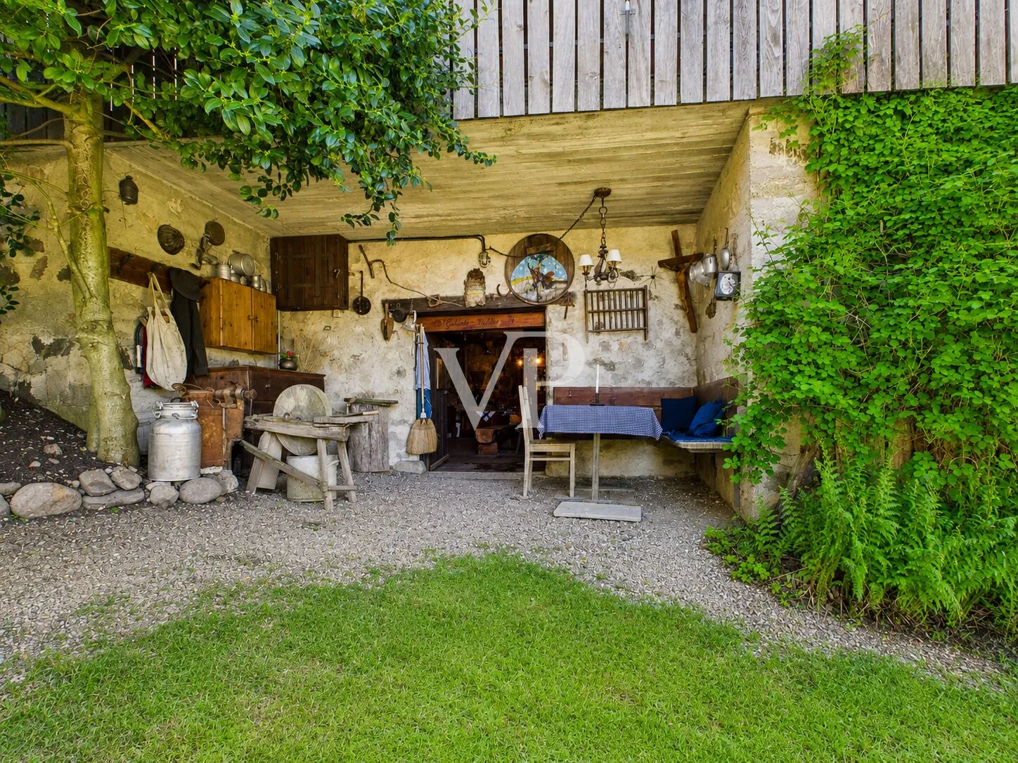 Alpencharme und Ruhe: Freistehendes Landhaus in traumhafter Lage am Schlern