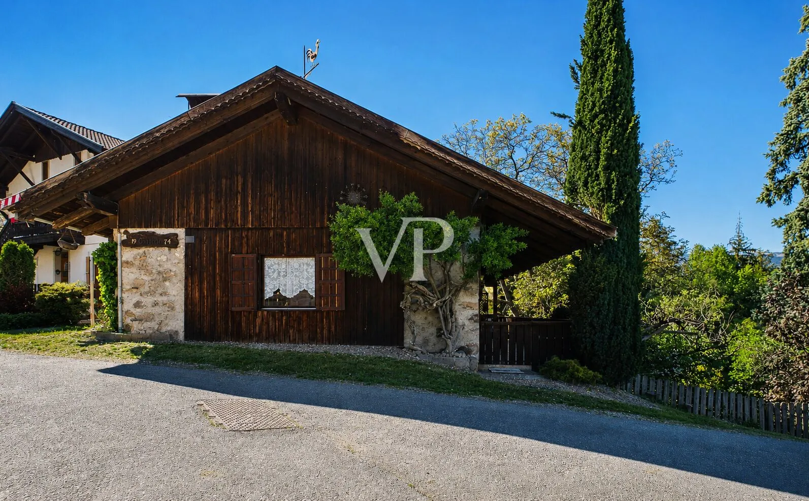 Alpencharme und Ruhe: Freistehendes Landhaus in traumhafter Lage am Schlern