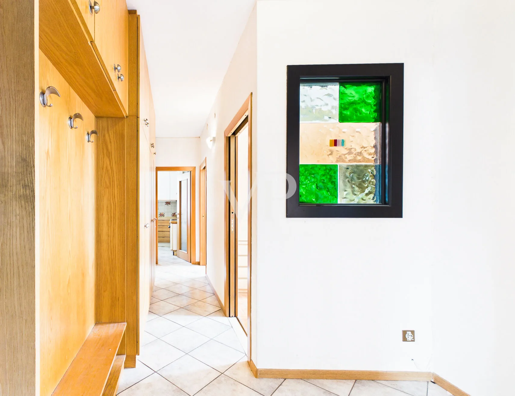 Appartamento trilocale con terrazza panoramica al confine tra Merano e Lagundo