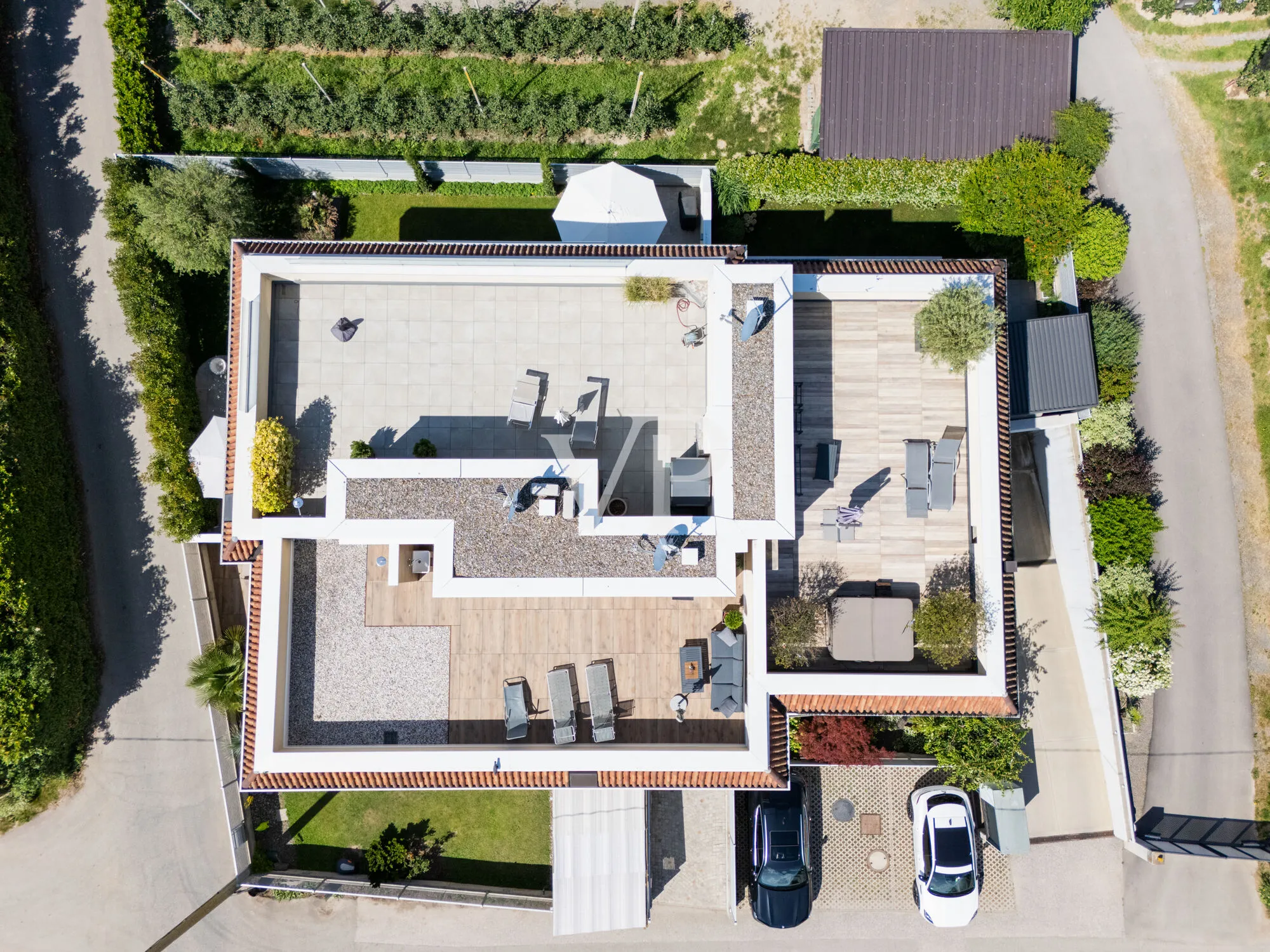 Modern oasis of peace: Elegant terraced villa in a prime location in Gries-Moritzing