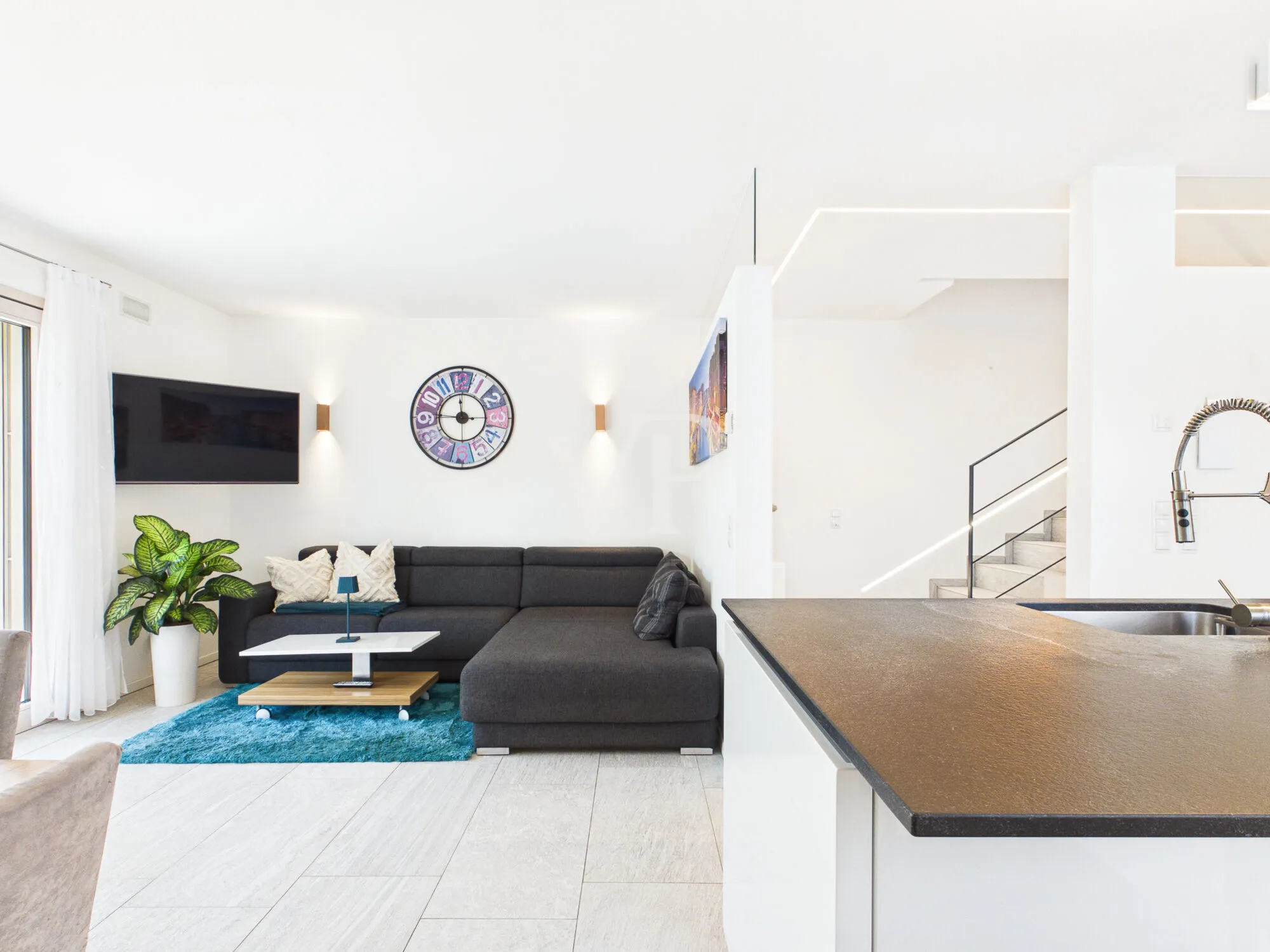 Modern oasis of peace: Elegant terraced villa in a prime location in Gries-Moritzing