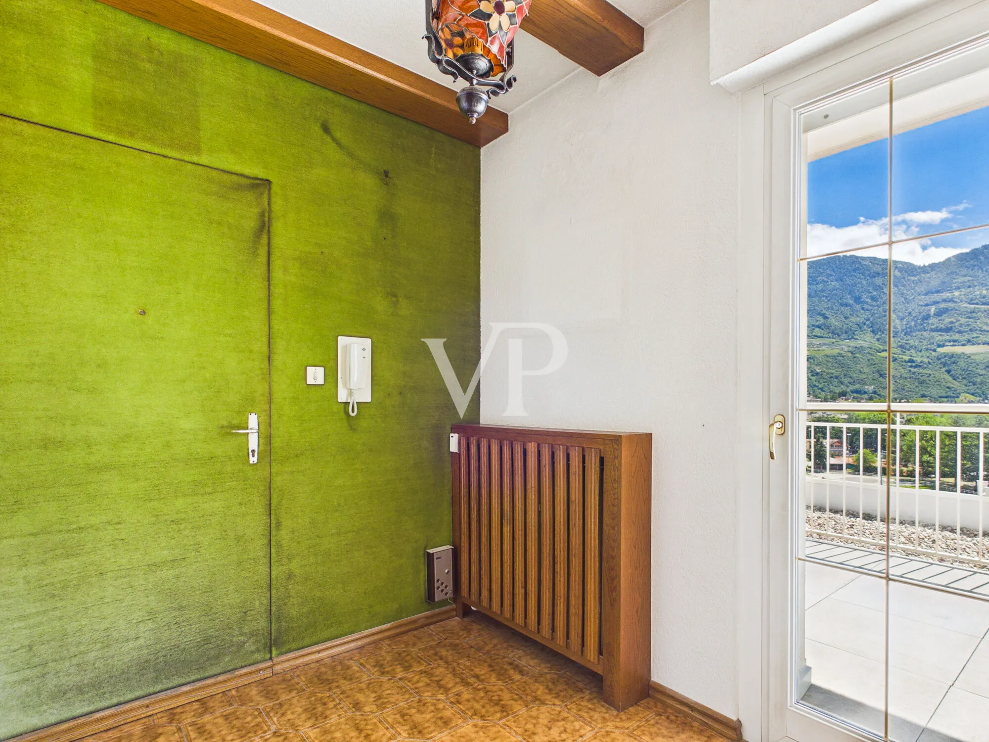Dove il panorama diventa casa: esclusivo attico al 10° piano