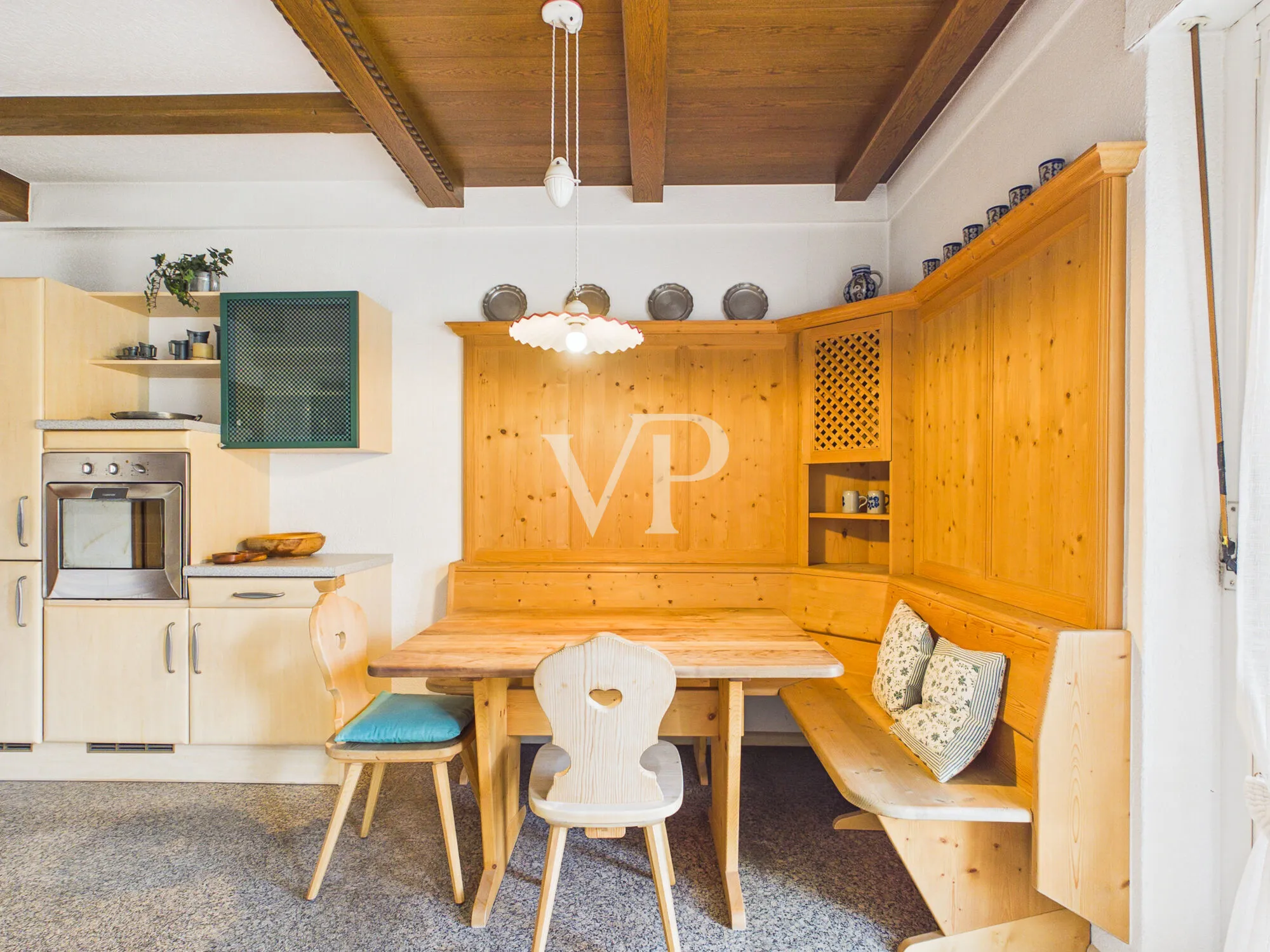 Dove il panorama diventa casa: esclusivo attico al 10° piano