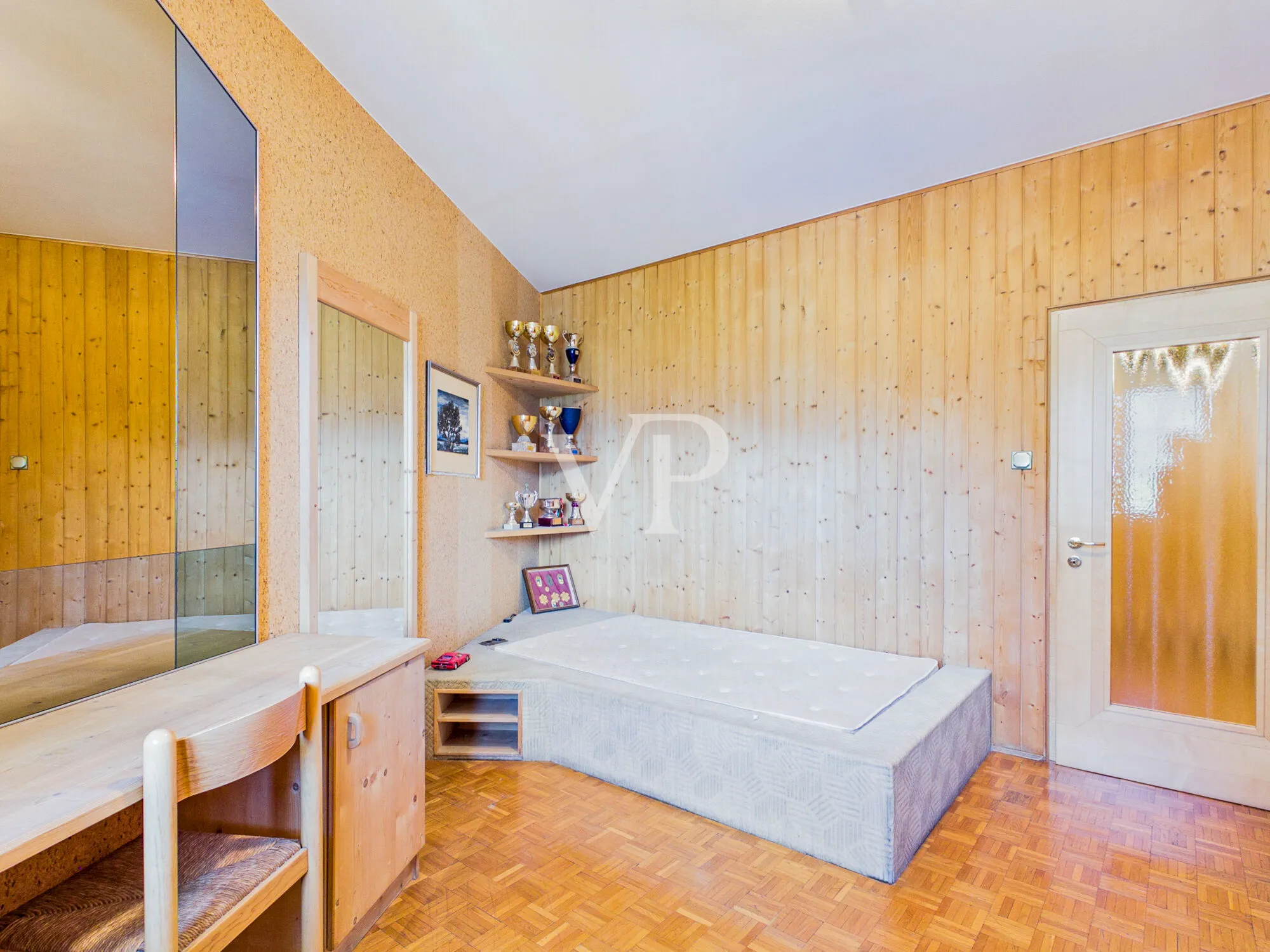 Dove il panorama diventa casa: esclusivo attico al 10° piano