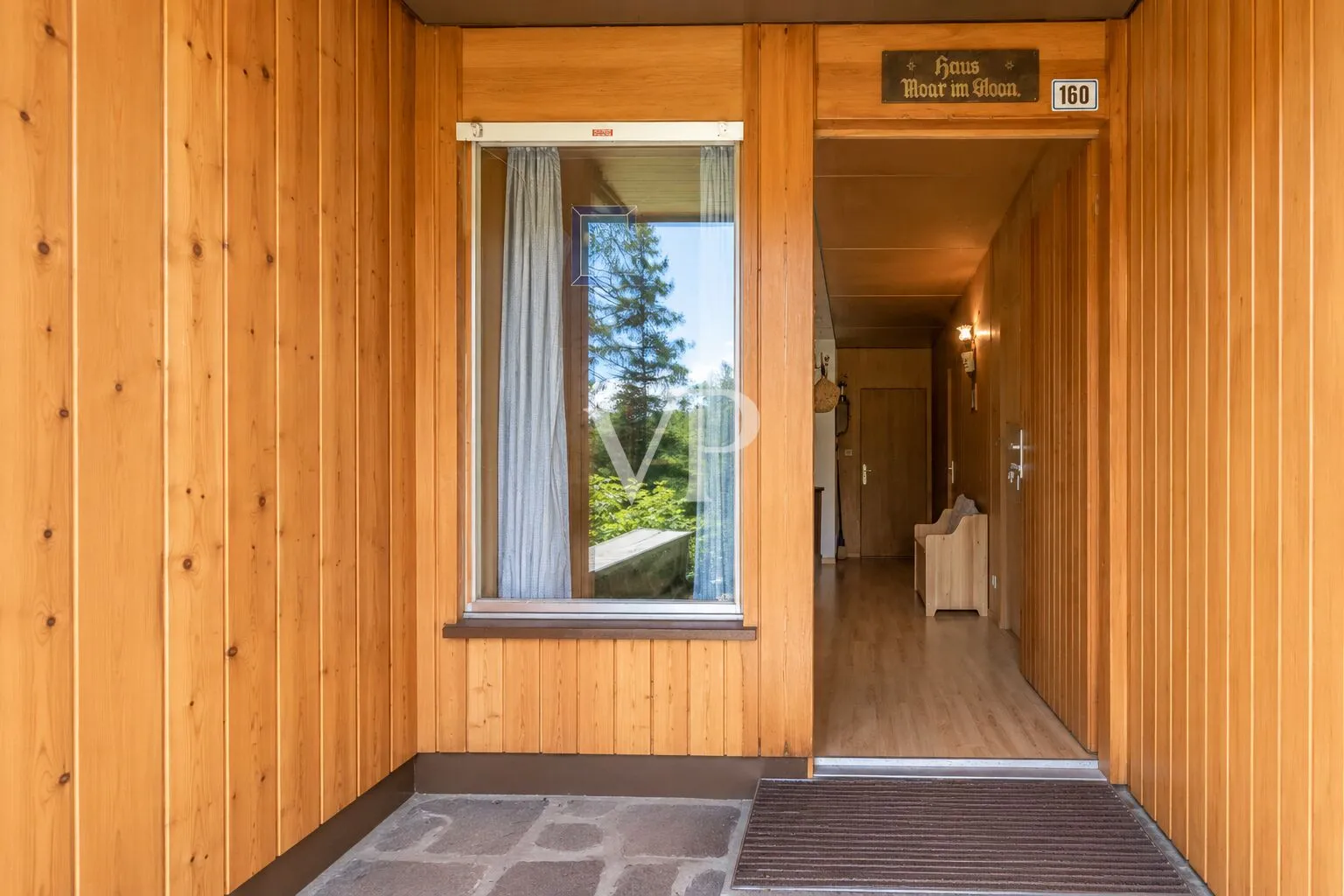 Ein Refugium der Stille: exklusives Chalet auf großzügigem Privatgrundstück