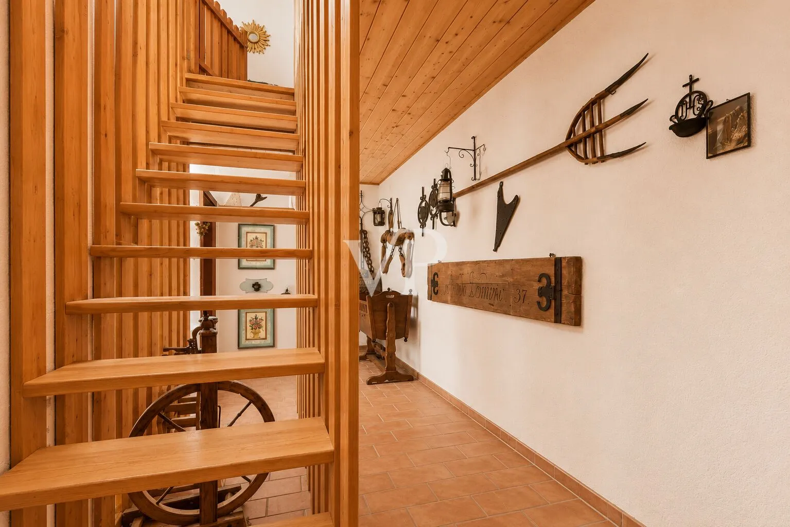 Ein Refugium der Stille: exklusives Chalet auf großzügigem Privatgrundstück
