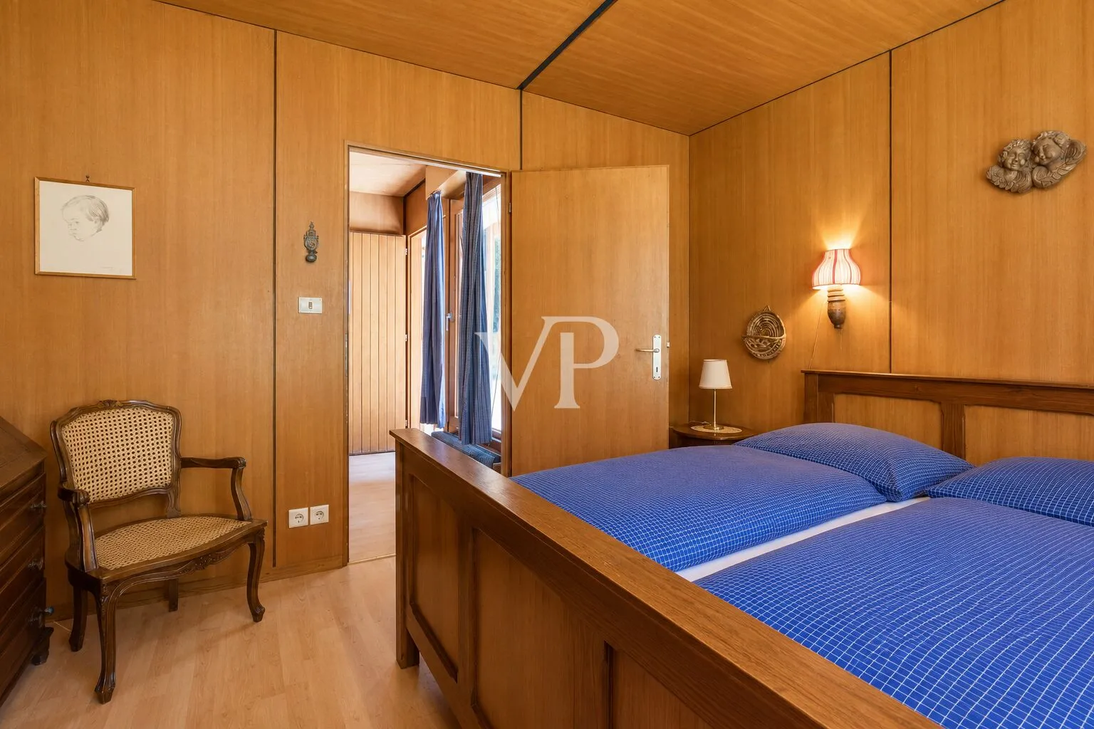 Ein Refugium der Stille: exklusives Chalet auf großzügigem Privatgrundstück