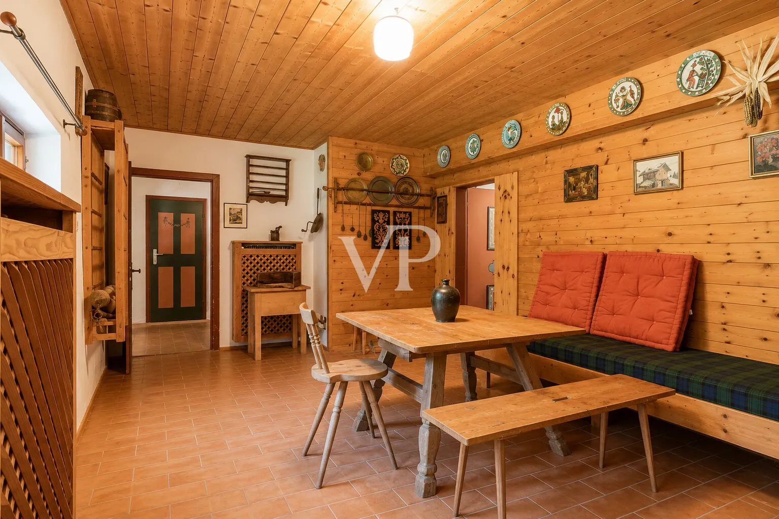 Ein Refugium der Stille: exklusives Chalet auf großzügigem Privatgrundstück