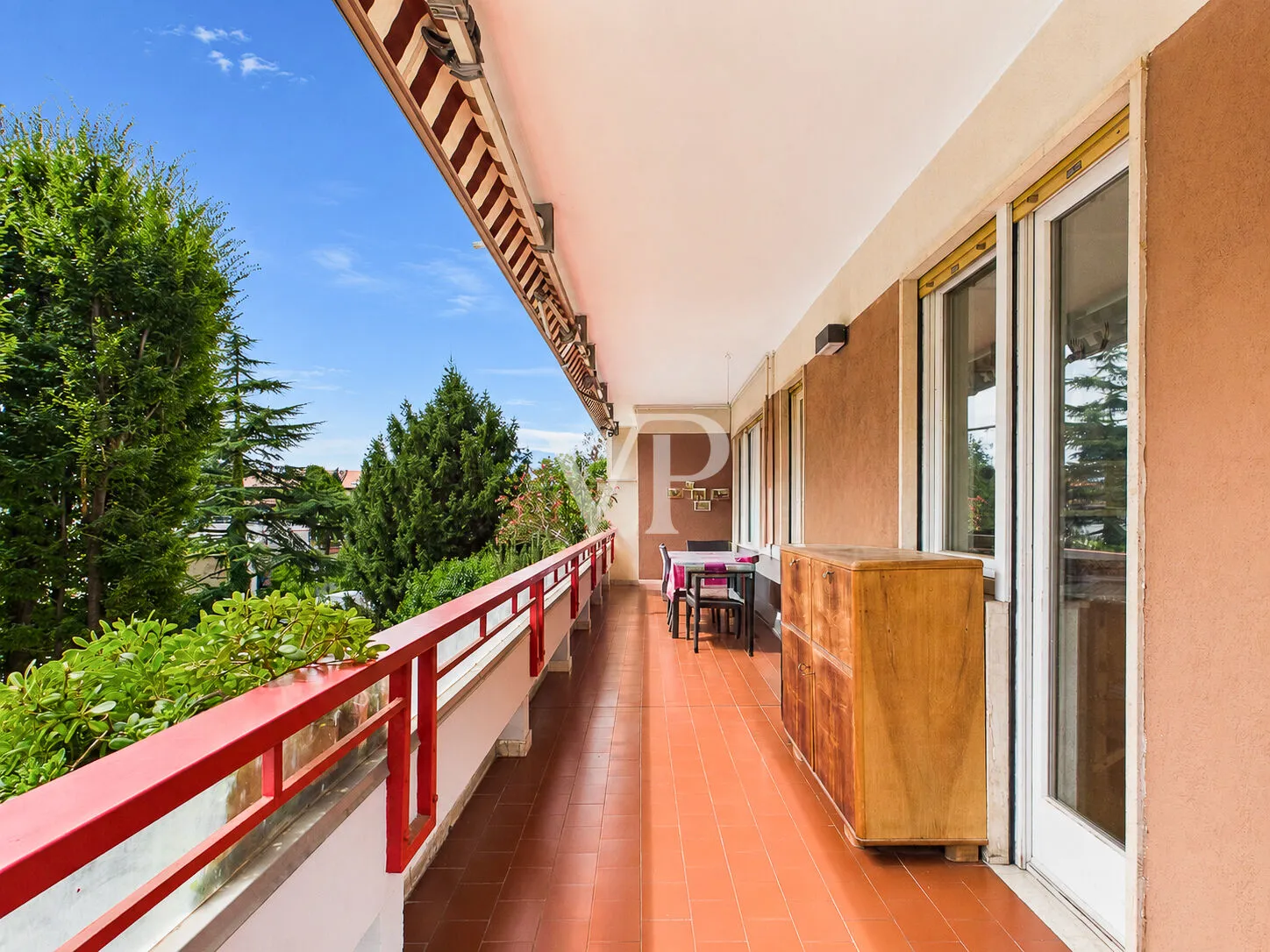 Gries, Max-Valier-Straße - Geräumige Vierzimmerwohnung mit einladender Terrasse
