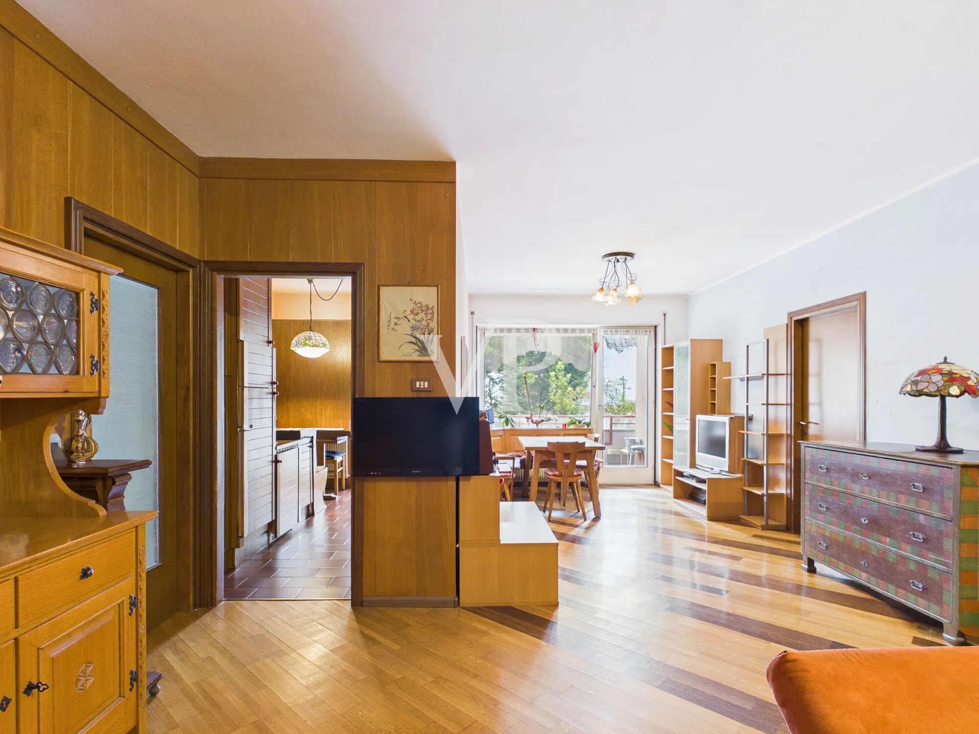 Gries, Max-Valier-Straße - Geräumige Vierzimmerwohnung mit einladender Terrasse