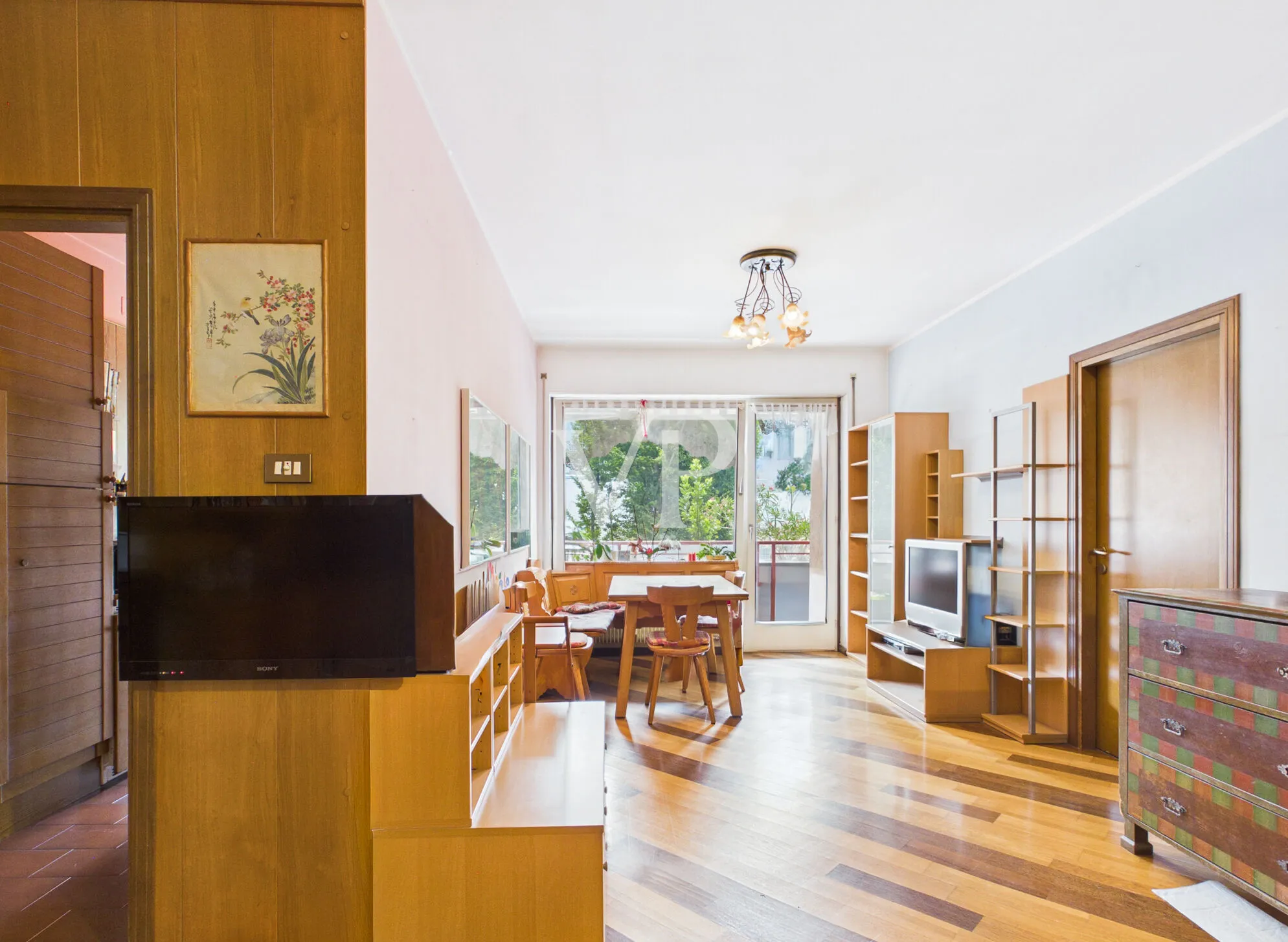 Gries, Max-Valier-Straße - Geräumige Vierzimmerwohnung mit einladender Terrasse