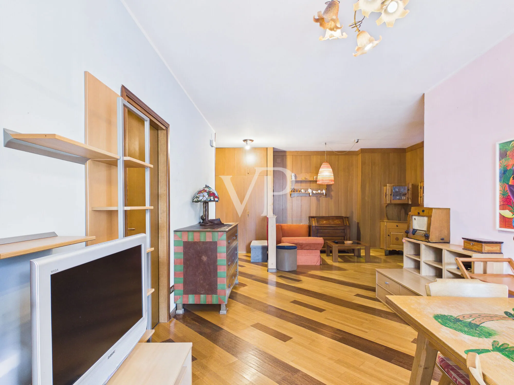 Gries, Max-Valier-Straße - Geräumige Vierzimmerwohnung mit einladender Terrasse